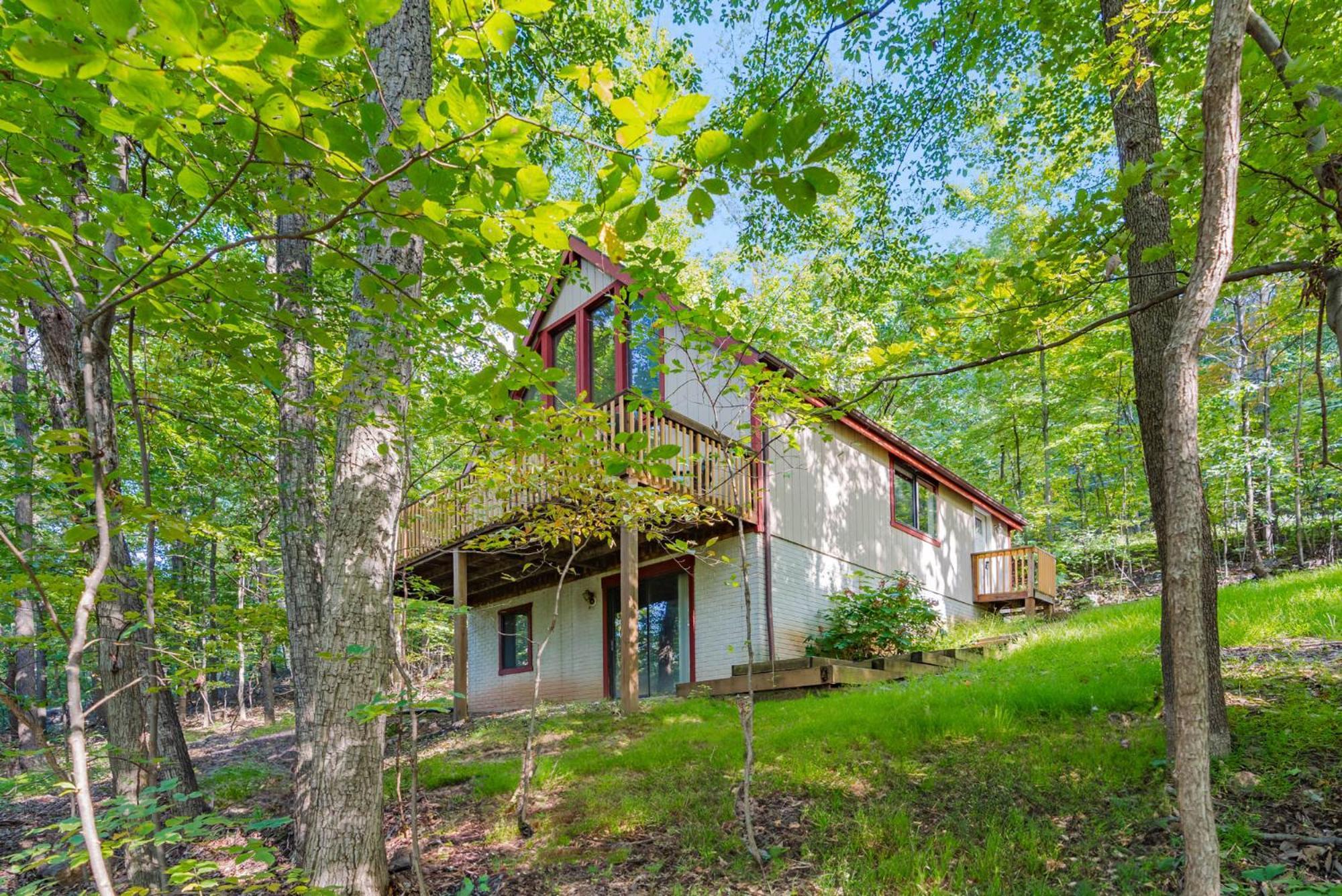 Modern Chalet Cabin W Hot Tub, Deck&Grill, & Wifi! Inwood Exteriér fotografie