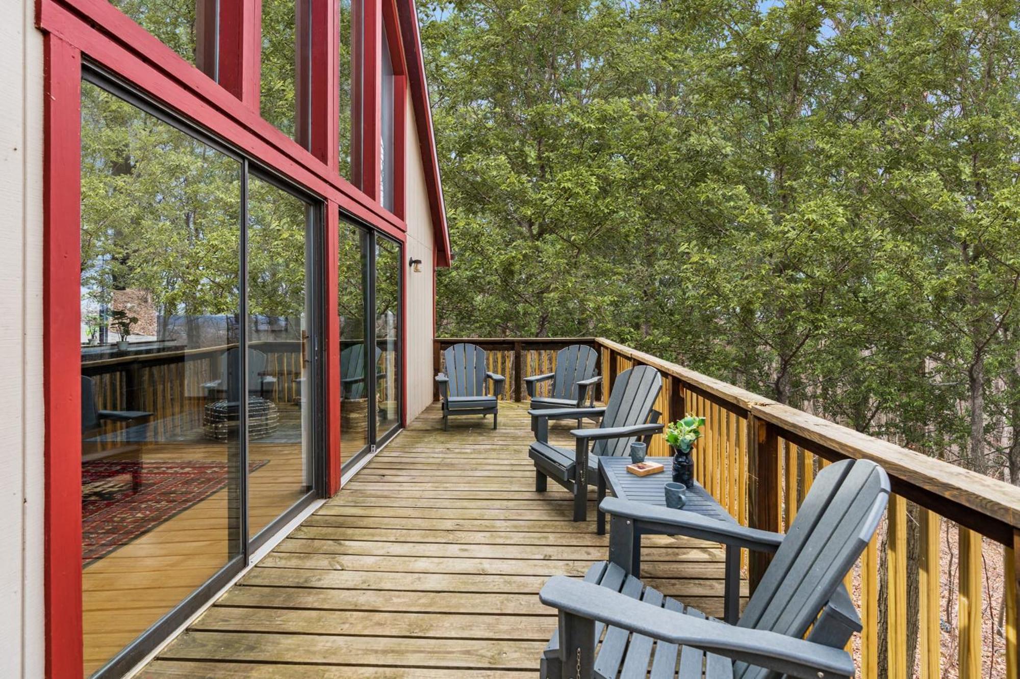 Modern Chalet Cabin W Hot Tub, Deck&Grill, & Wifi! Inwood Exteriér fotografie
